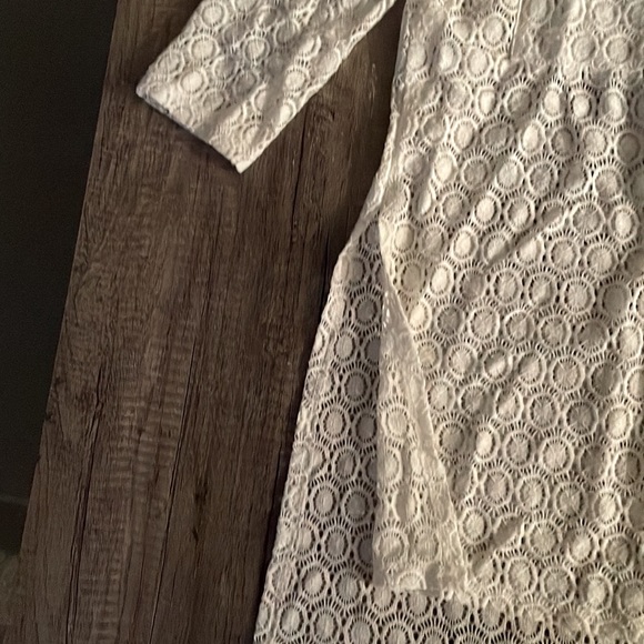 Lacy White Button Down - Picture 3 of 4